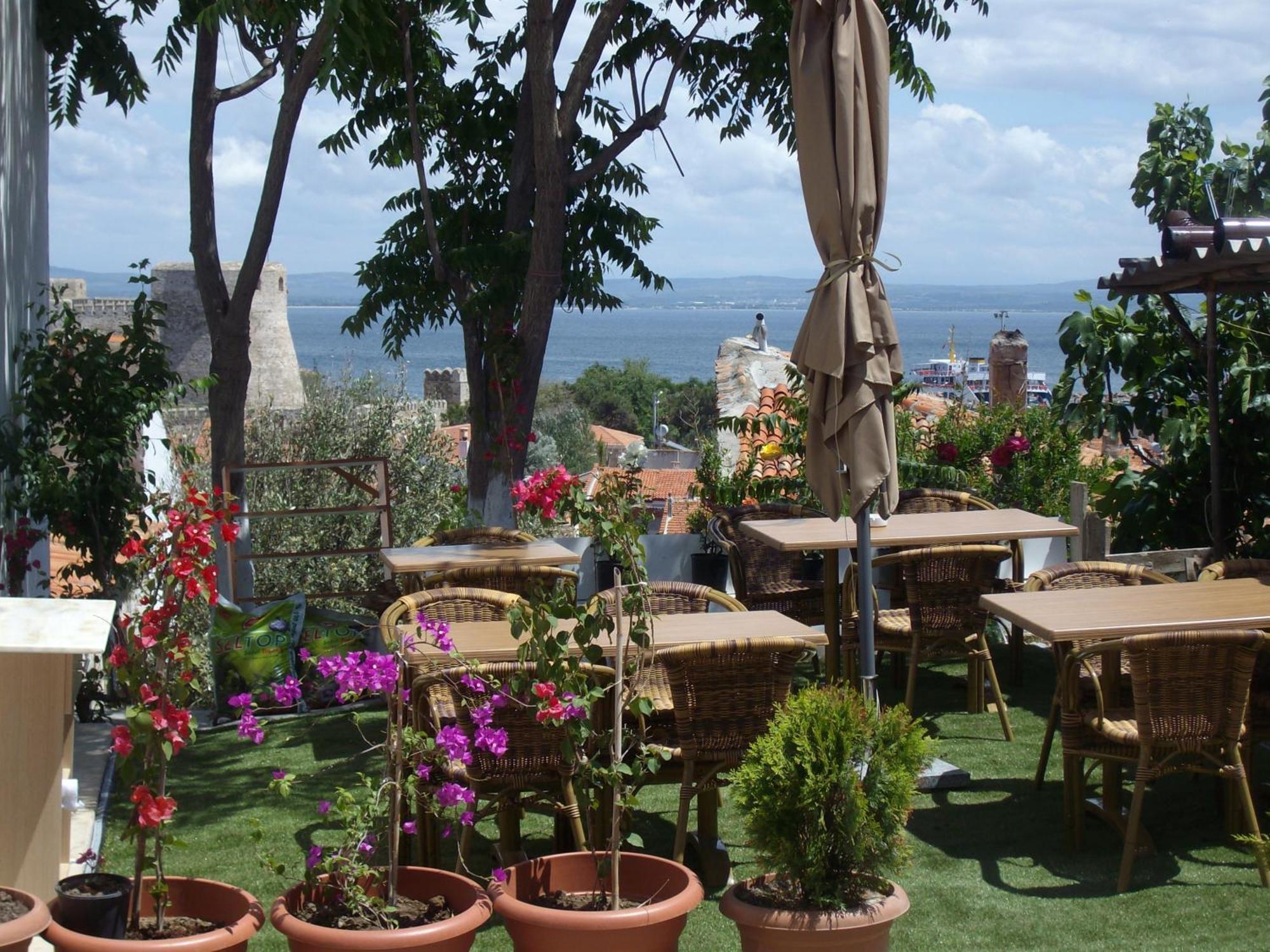 Adali Guest House Bozcaada Exterior foto