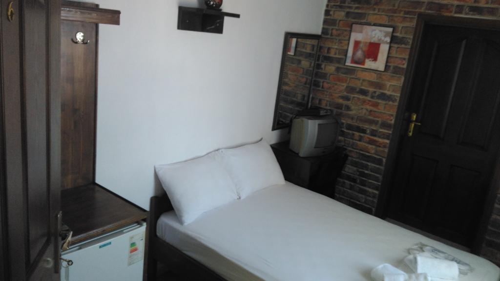 Adali Guest House Bozcaada Exterior foto