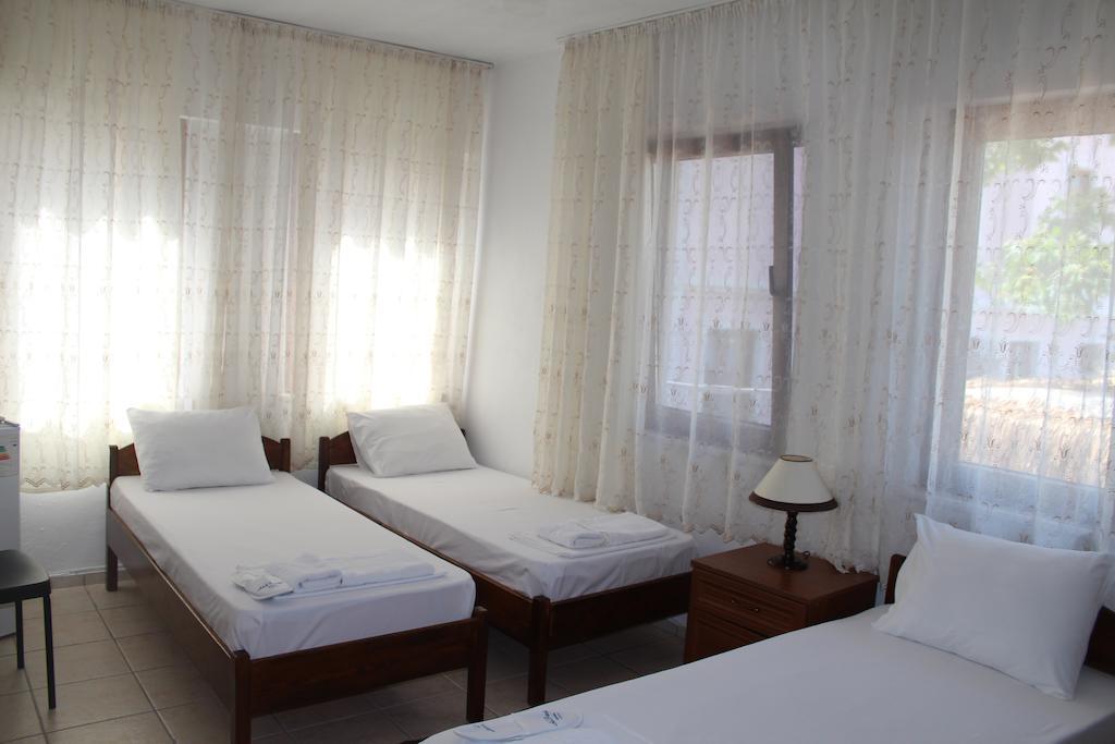 Adali Guest House Bozcaada Habitación foto